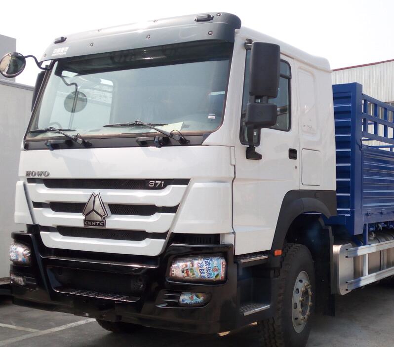 Howo Tipper Truck Loading Capacity Of 25-30 Tons For Sale 