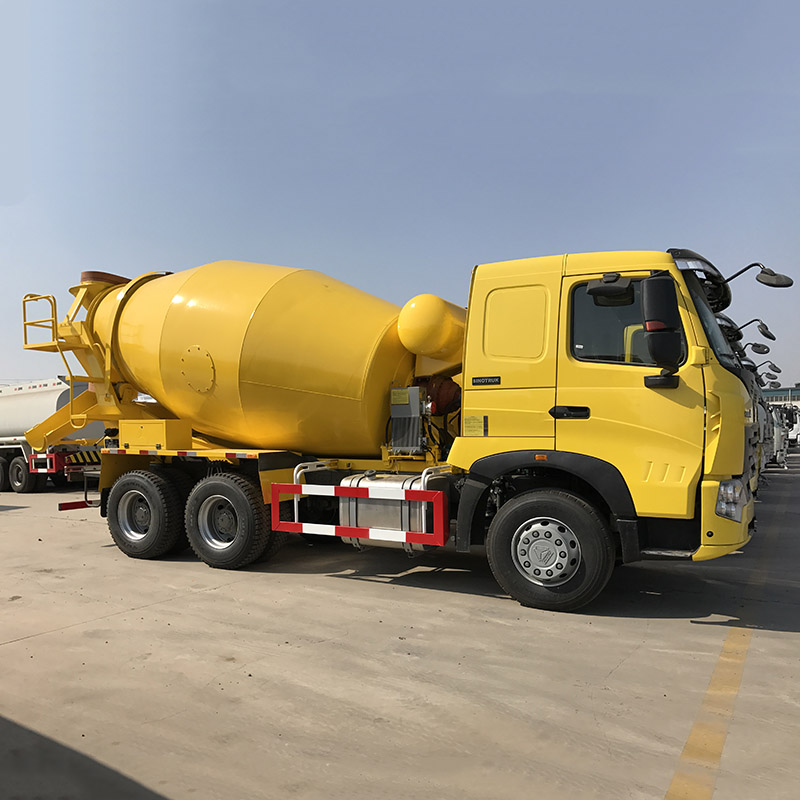 2018 popular low price Sinotruck 2 2.5 3 4 5 cubic meters